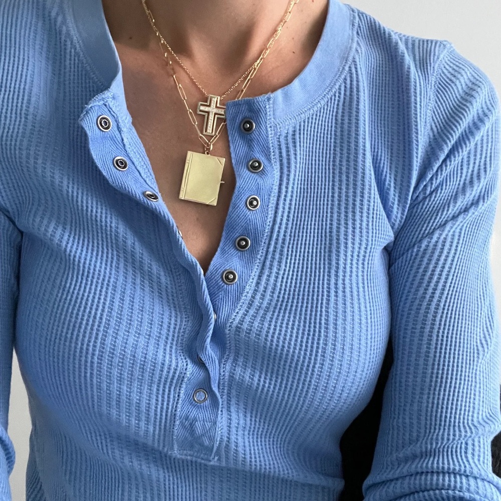 Aerie Blue Ribbed Long Sleeve Button Down Shirt